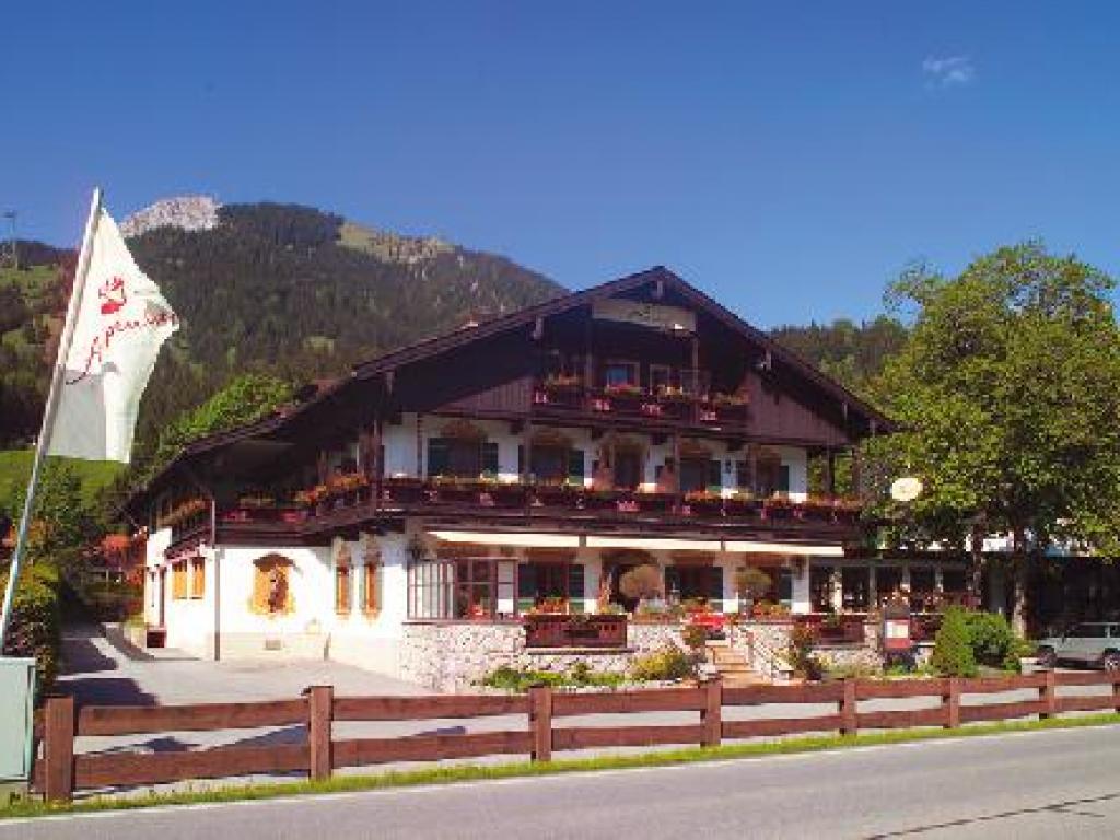 Hotel Alpenhof Bayrischzell #1